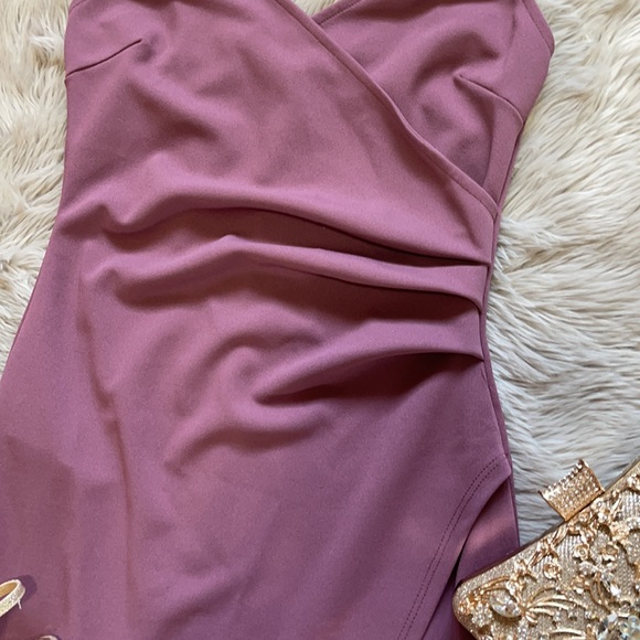 Classy Side Slit Maxi Dress - Picture 4 of 6